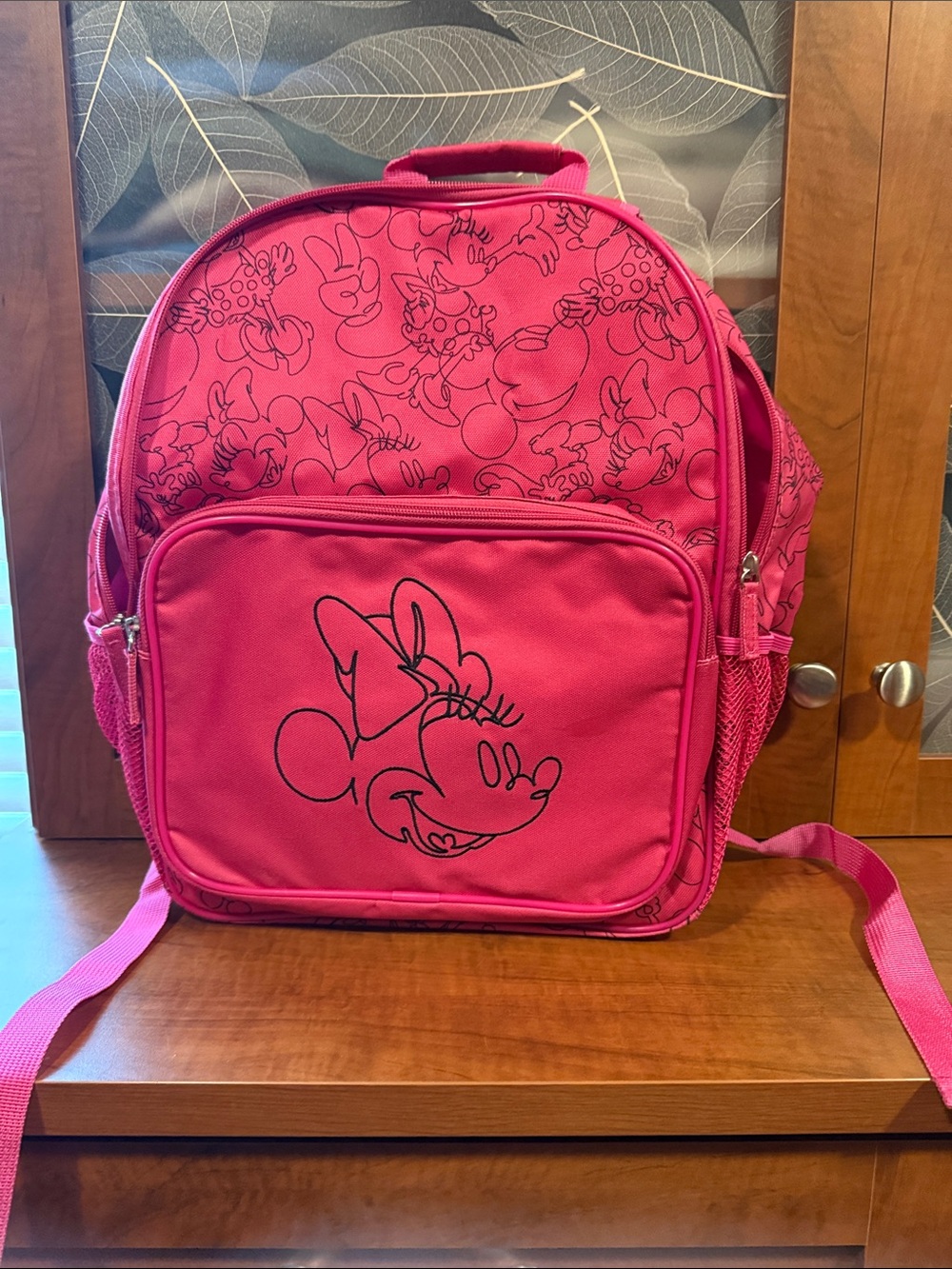 Pink Kids Backpack with Minnie Mouse design